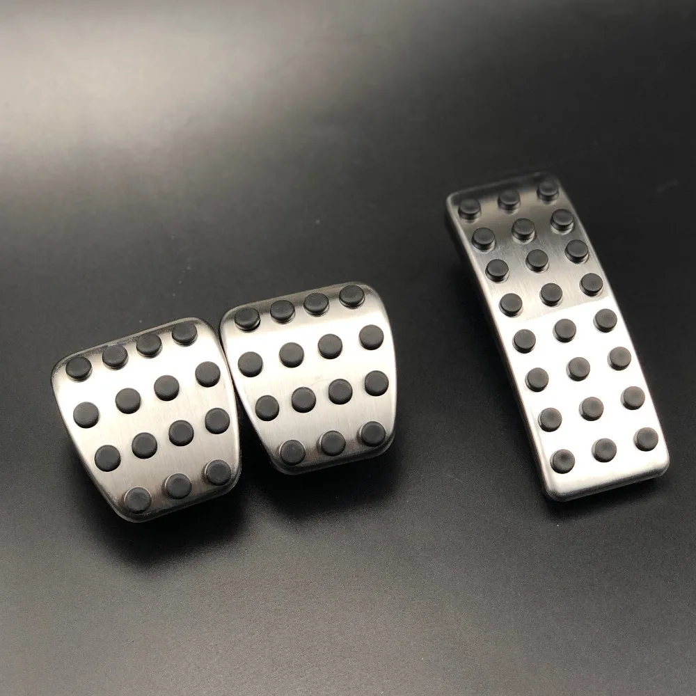 A (12)