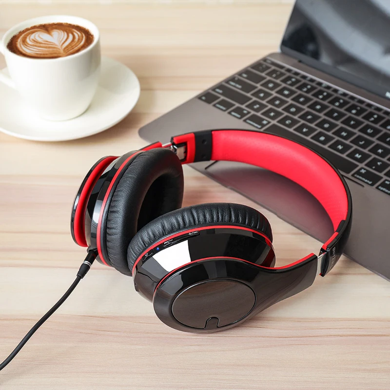 BlitzWolf Wireless bluetooth Headphones Adjustable Foldable Stereo Over Ear Headphone Headset with Mic For PC Phone MP3
