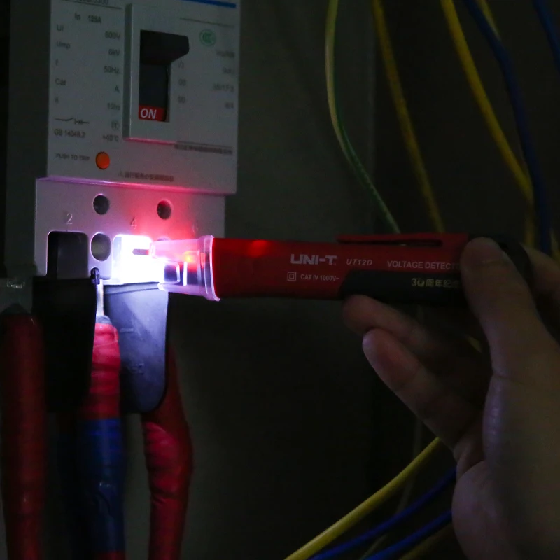 UNI T UT12D Бесконтактный тест карандаш Переменного тока/24V ~ 1000V сдвига бытовой