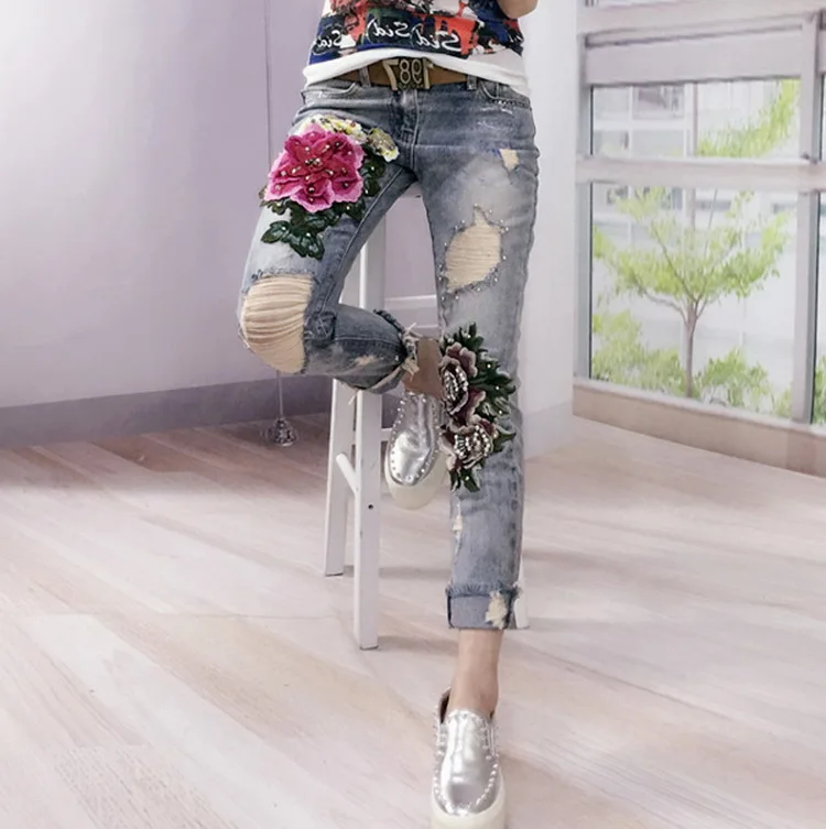 

Fashion Stereo flower Bronzing Nail bead Boyfriend Women Hole Ripped Jeans Female Denim Pencil Pants Vintage Pantalones Vaqueros