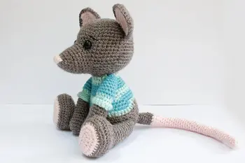 

Mouse Mice Amigurumi Mouse Crochet Knitted Stuffed animals doll toybaby shower rattle