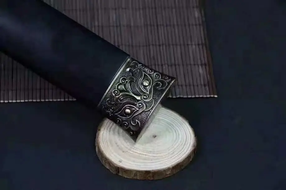 526