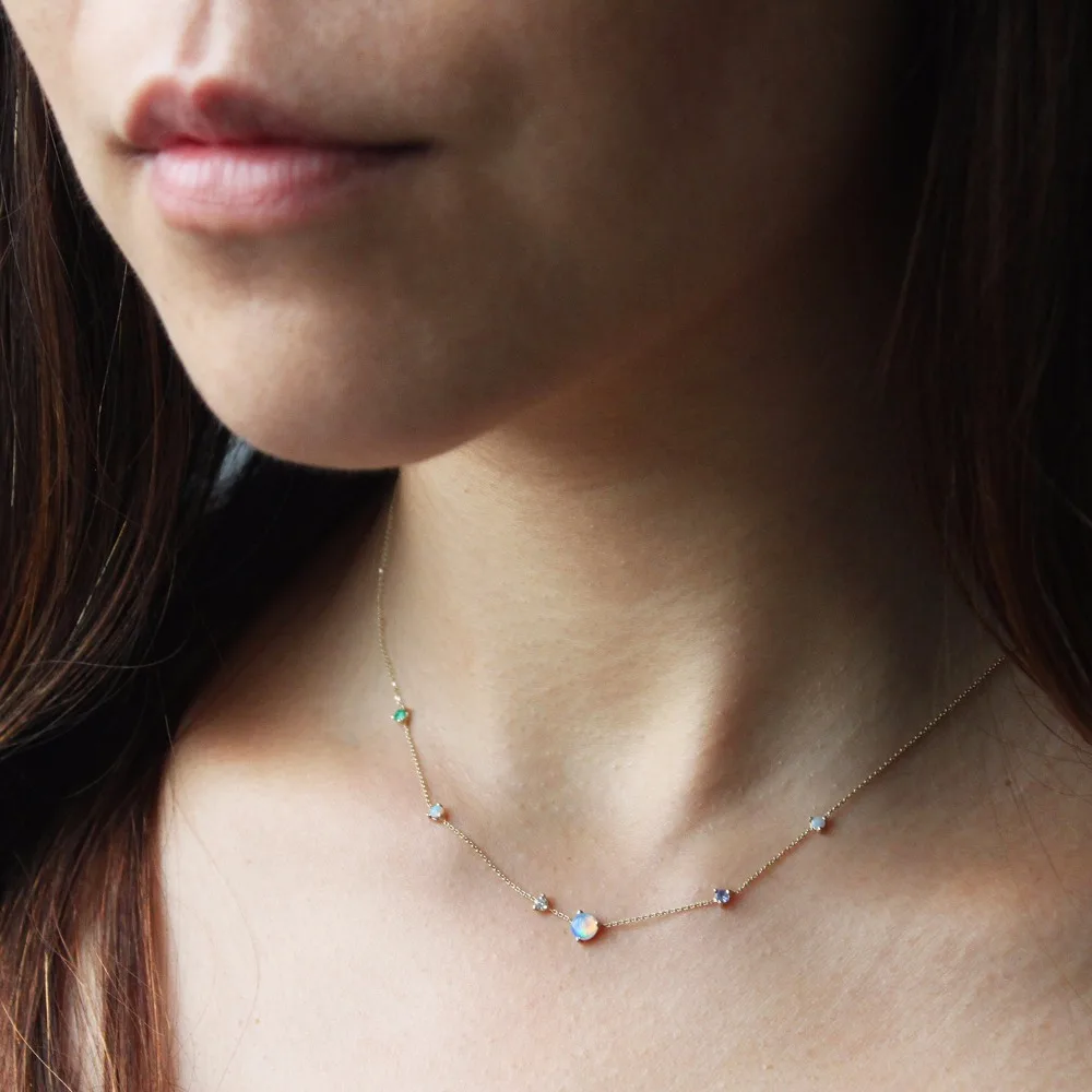 

Fire Opal stone charm Necklace Lucky color of Fatima Pendant Gold Color tiny thin link Chain Choker Necklace Women lady Jewelry