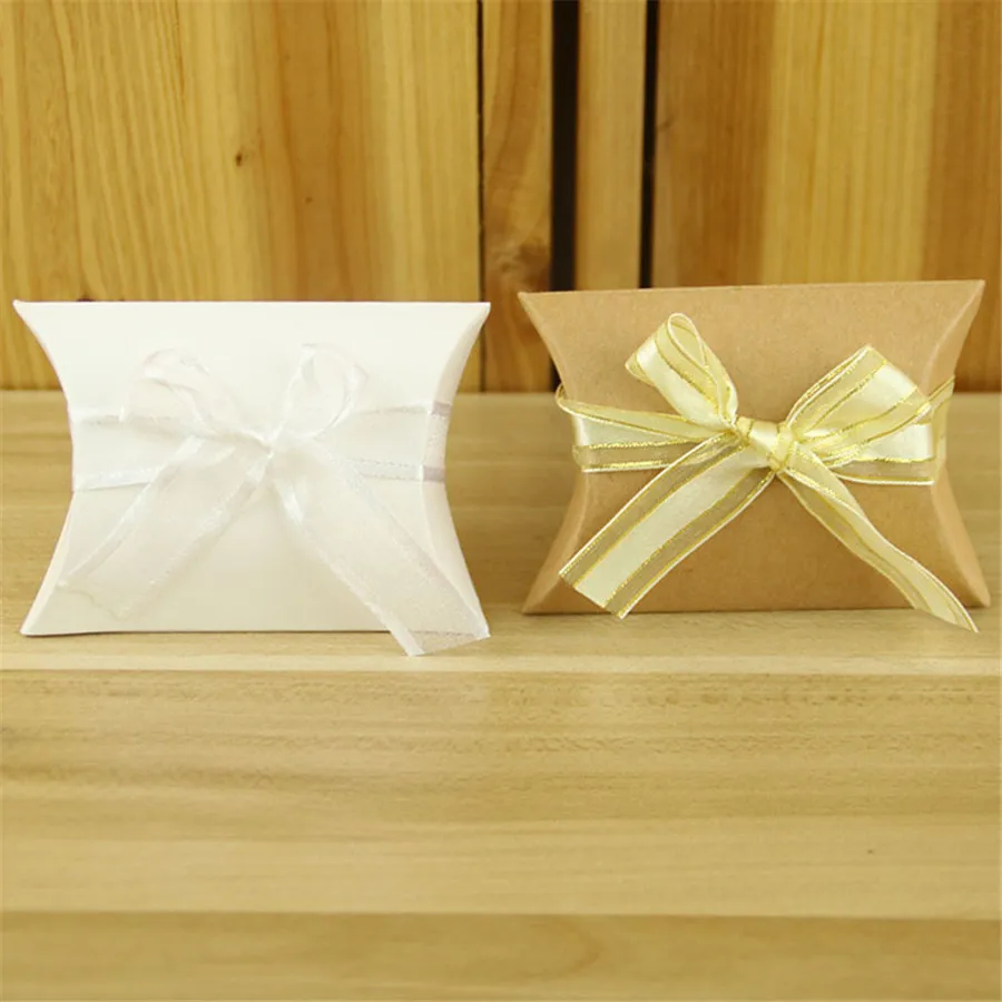 

100pc/lot kraft pillow boxes For kraft pillow shape wedding favor gift box candy box Wedding Party Gift Bag Party Decoration