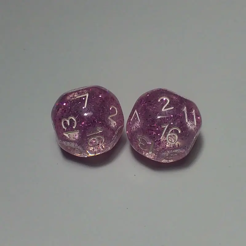 Free shipping Exclusive NEW 4PCS 16 sided D16 dice Beautiful Crystal