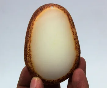 

China Xinjiang natural Special grade Hetian Jade Seed material Guanyin Pendant AAA