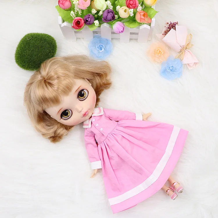 Neo Blythe Doll Pink White Dress with Stockings 3