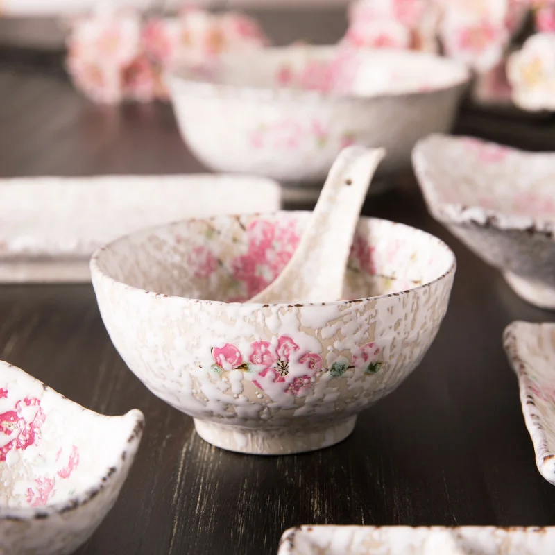 Japan Zakka Style Ceramic Dinnerware Sets Small Pink Floral Printed Under Glazed Chinese Porcelain Dinner Set 8 Pieces Tableware