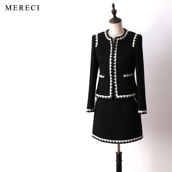 

New shelves the ting has the spring and autumn period and the black wool tweed small sweet wind commute short coat suits