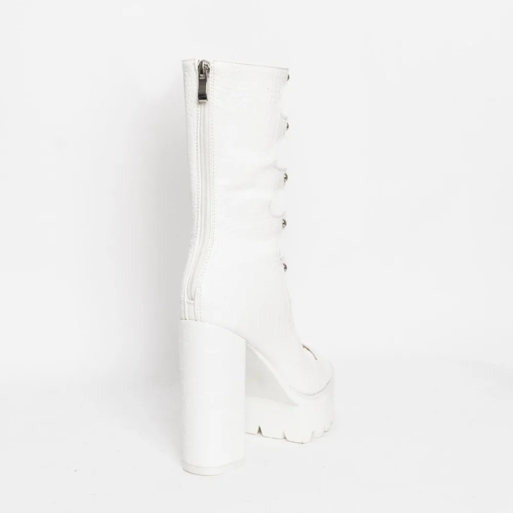 2019 New Women Boots Fashion High Heel Shoes Lace-up Summer Cross-tied Cool Boot Square Heel High Quality Platform Female Shoes 2019 New Women Boots Fashion High Heel Shoes Lace-up Summer Cross-tied Cool Boot Square Heel High Quality Platform Female Shoes