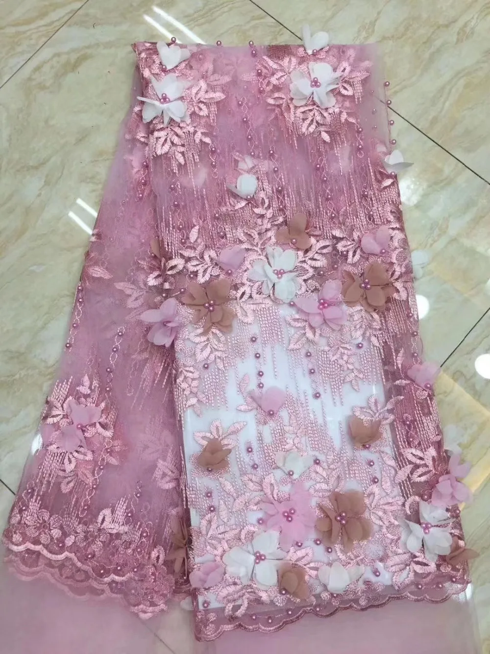 

3D Applique Flower French Lace Fabric Pink Color Flowers 2019 Embroidery Net Lace With Handwork Beads African Lace Fabrics