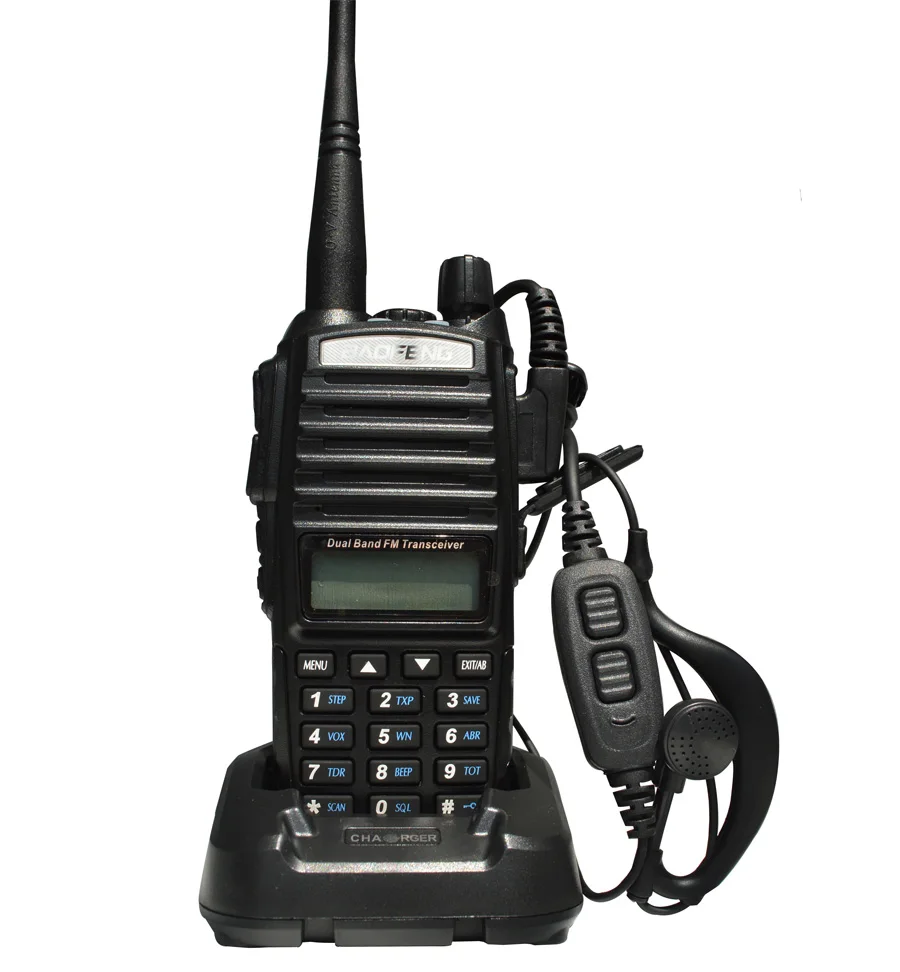 Baofeng UV-82 8 Вт трансивер walkie talkie UV 82 Радио УКВ двухдиапазонный двухсторонний портативный радио UV82 8 Вт до 10 км - Цвет: blackUV-82 8W