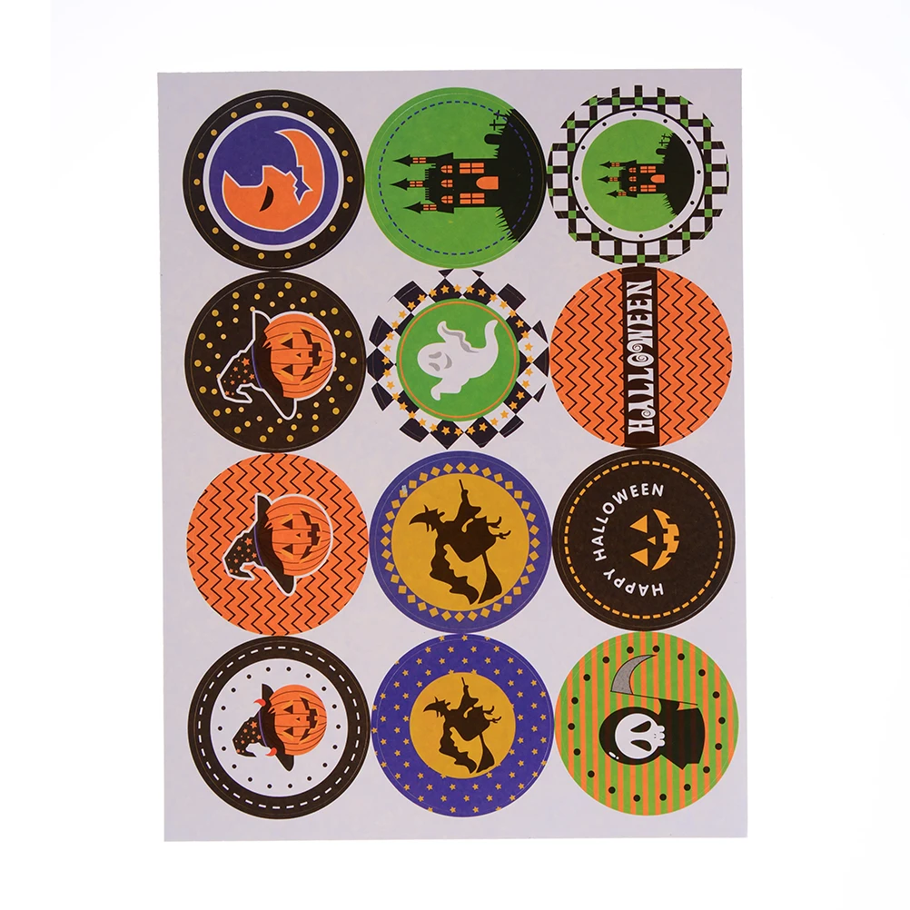 

120PCS Halloween Hand Made Labels Packaging Point Sticker DecorationDIY Made With Love Kraft Sealing Stickers Paper Crafts