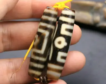 

Collectible Treasure Unique Energy Pair Energy Tibetan Old Agate Ivory Color 2 Buddha Eye Leaf dZi Bead Amulet 50MM