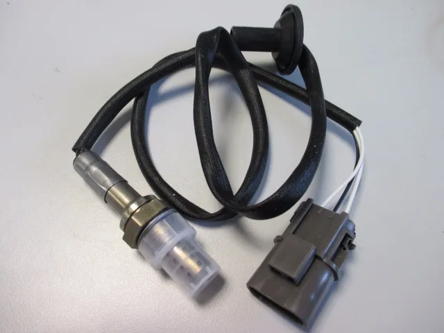 UNIVERSAL Lambda Oxygen Sensor O2 fit for Nissan PRIMERA