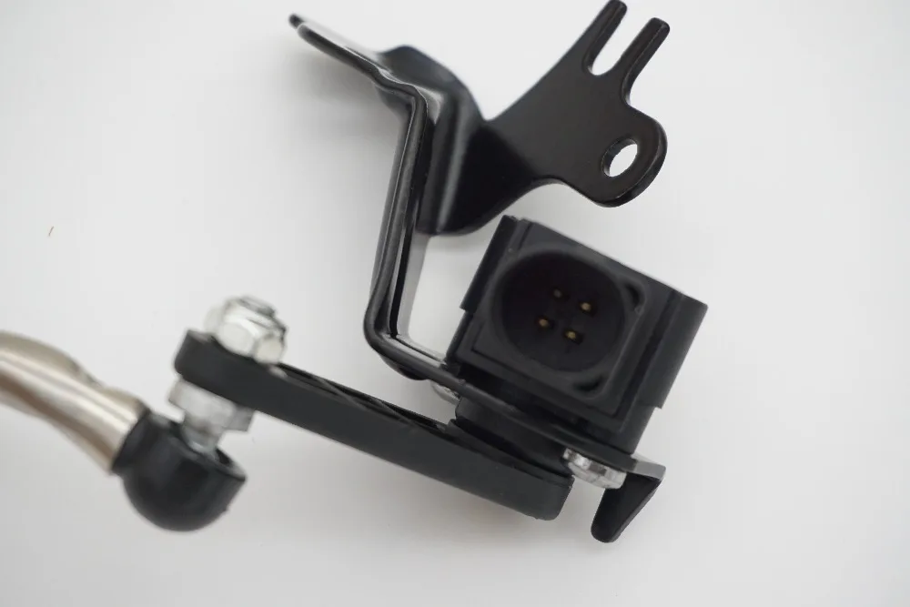 Headlight Level Sensor for Audi A4 A5 Level sensor headlight range