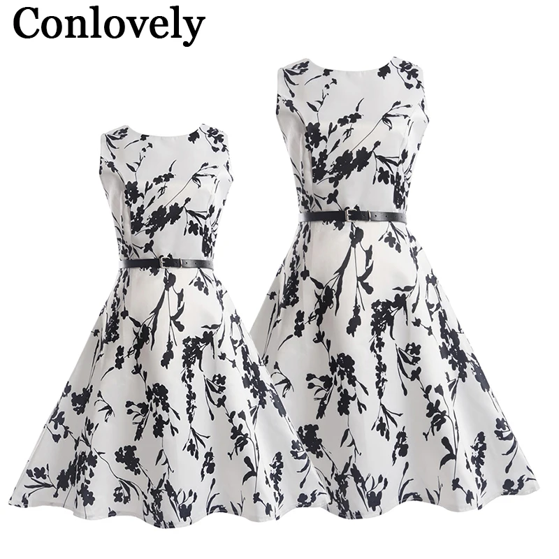 

Kids Party Dresses for Wedding Family Matching Outfits Sleeveless Summer Dress Elegant Mother and Daughter Clothes Family Look