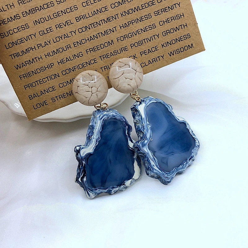 

QCOOLJLY Fashion Design Acrylic Geometric Irregular Blue Mountain Stone Long Drop Earrings Resin Jewelry For Women Girl Brincos
