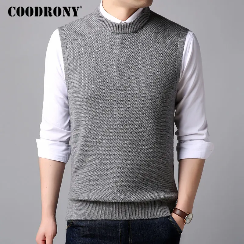 COODRONY Maglione Degli Uomini Vestiti 2018 Autunno Inverno Nuovi Arrivi di Stile di Gusto Squisito O-Neck Senza Maniche Della Maglia di Cachemire Degli Uomini di Lana Maglie e Maglioni 8261