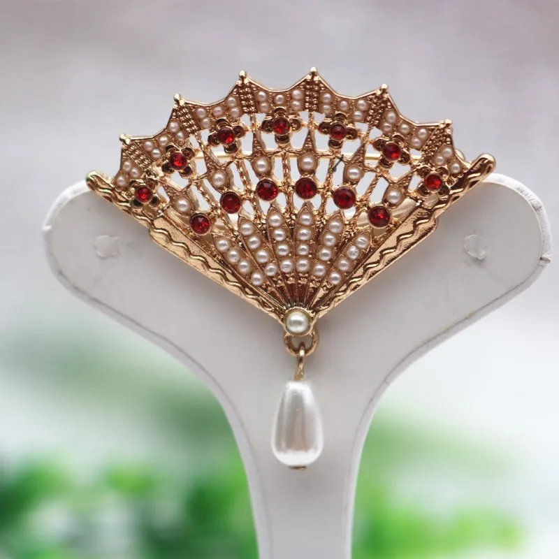 

PJX Brooch New Fan For Women Girfriend Gift Metal Material Artificial Pearl Accessories Dignified And Elegant C-HX-004