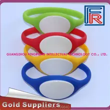 125 кГц rfid водонепроницаемый браслет/браслет с EM чип для бассейн/спа/контроля доступа/фитнес