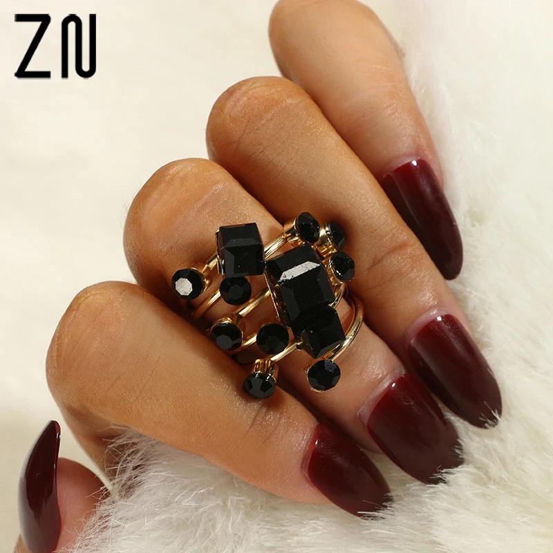 

ZN 2018 Fashion New Women Jewelry Engagement Ring For Women Exaggerated Three-Dimensional Multi-layer Joint Ring