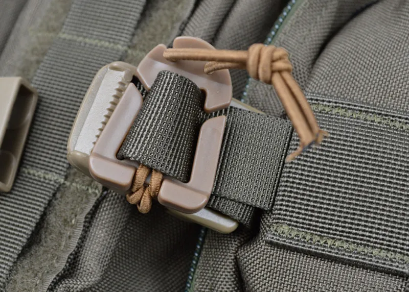 survival buckles (4)