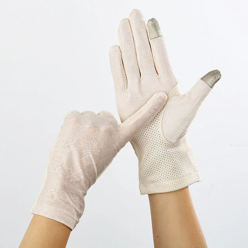 Сексуальные кружевные перчатки для защиты от солнца, летние женские тянущиеся тонкие перчатки для сенсорного экрана с защитой от ультрафиолета, противоскользящие перчатки для вождения, дышащие, Размер 23 см - Цвет: Бежевый