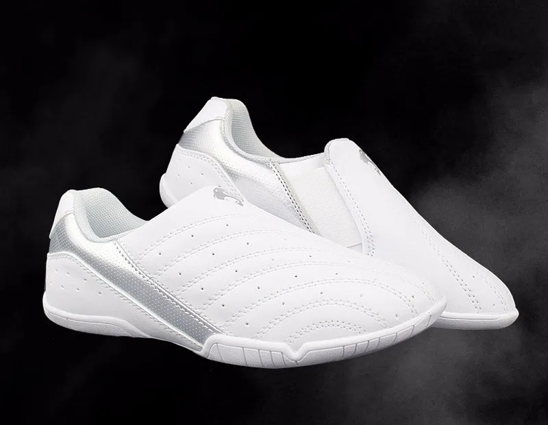 taekwondo shoes detail 2