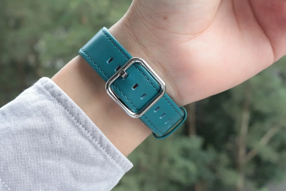 URVOI кожаный ремешок для apple watch серии 4, версия 1, 2, 3, ремешок из телячьей кожи ремешок для наручных часов iwatch, классические квадратные пряжки GEN.2 40/44 мм