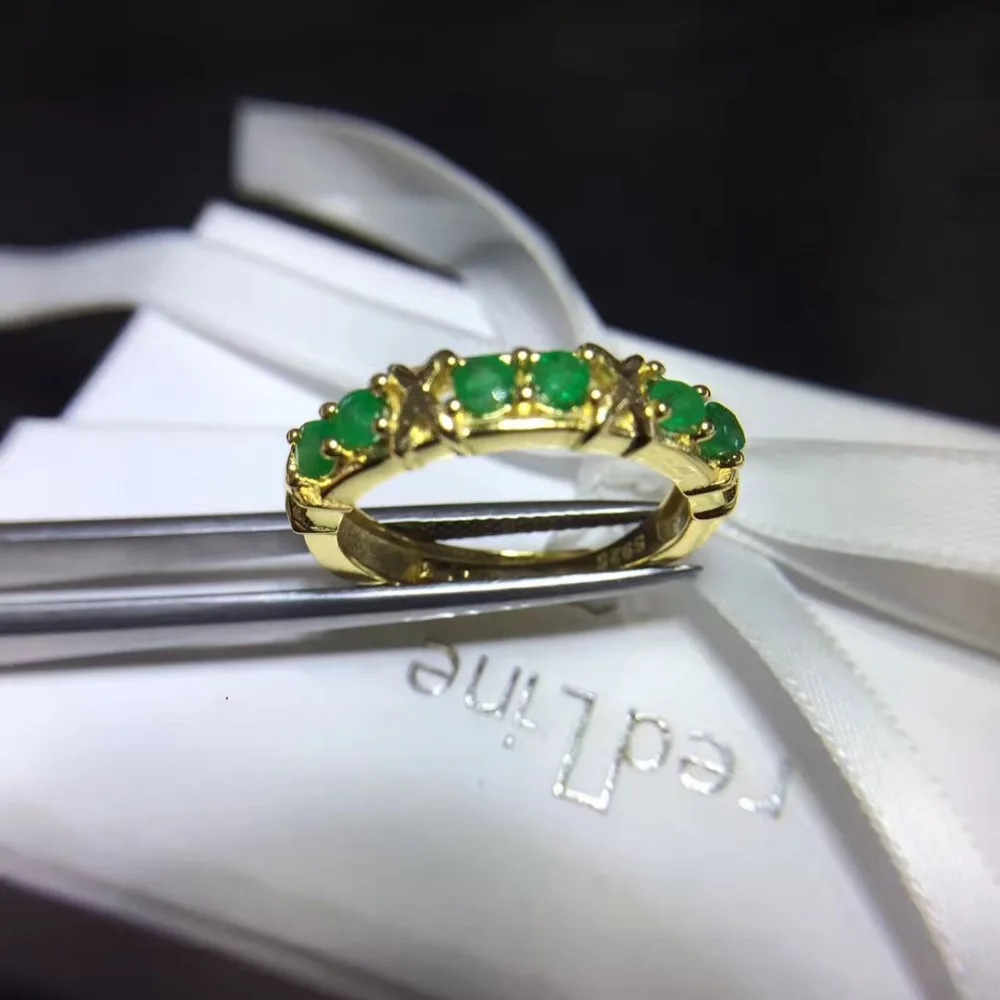 Распродажа Anillos Qi Xuan_Trendy Jewelry_Colombia зеленые камни Мода Rings_Plated желтое золото Женщина Rings_Factory прямые продажи