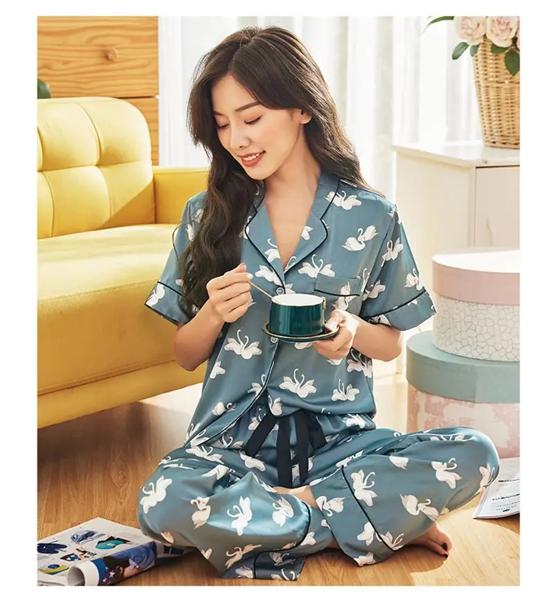 Smmoloa шелковые пижамы с цветочным принтом, короткий рукав длинные брюки комплект пижамы шорты наборы для женщин Летняя домашняя одежда