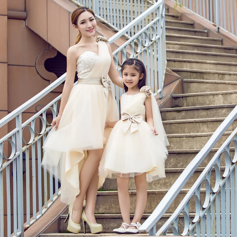 

Mother & Daughter Dresses Children Princess Summer Dress Flower Girl Dress for Wedding