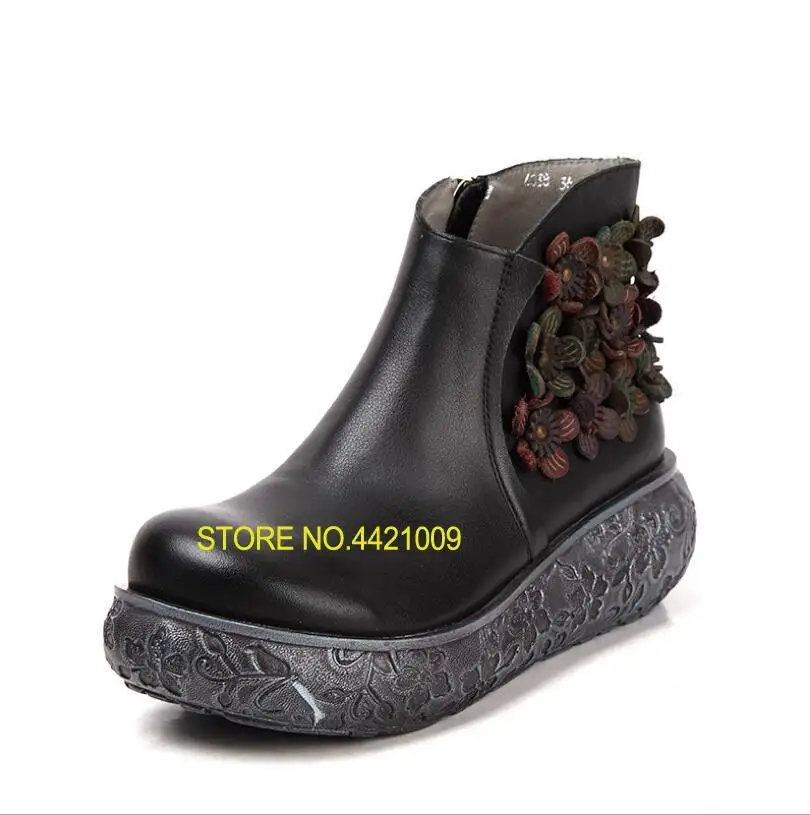 

2018 autumn and winter hot women's boots cattle single boots thick bottom wedge with women's shoes flowers Martin boots
