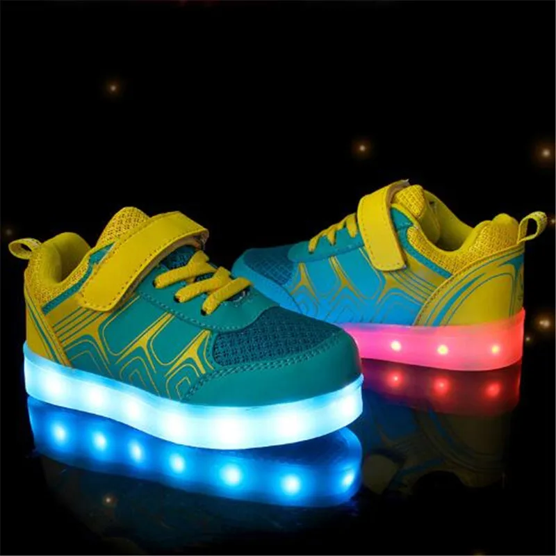 Новые детские обувь со светодиодной подсветкой Туфли без каблуков для студентов, обувь с подсветкой для мальчиков и девочек зарядка через usb кроссовки Детская обувь со светодиодной подсветкой детские светящиеся 04