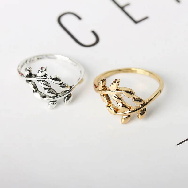 

Small Branch Leaf Beautiful Rings for Women Fashion Golden Silver Plated ring