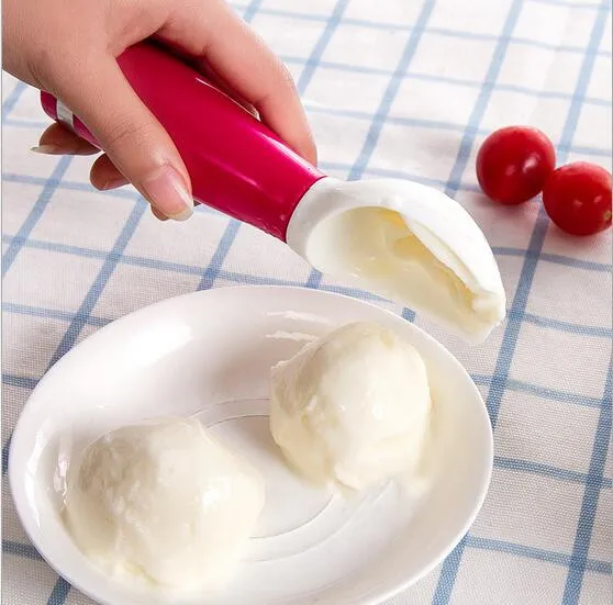 1PC Plastic Ice Cream Scoop Spoon Melon Baller New Kitchen Dig Sphere Ball Fruit Ice Cream Jelly Spoon Scoop Tools OK 0431