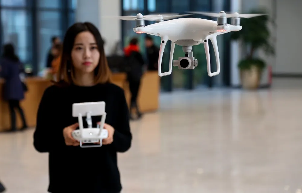 In Stock Freeshipping DJI Phantom 4 Drone /phantom 4 Pro Combo 4K Video 1080p Camera Rc Helicopter