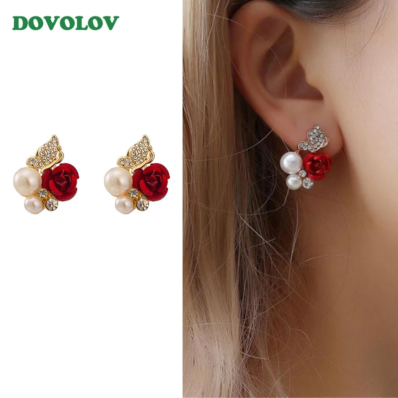 

Dovolov Vintage Red Rose Flower Stub Earrings For Womne Imitation Pearl Gold Color Crystal Beautiful Wedding Earrings Gift D359