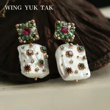 Wing yuk tak Роскошные геометрические красочные Кристальные серьги-гвоздики для женщин богемные сережки с культивированным жемчугом Femme модные ювелирные изделия