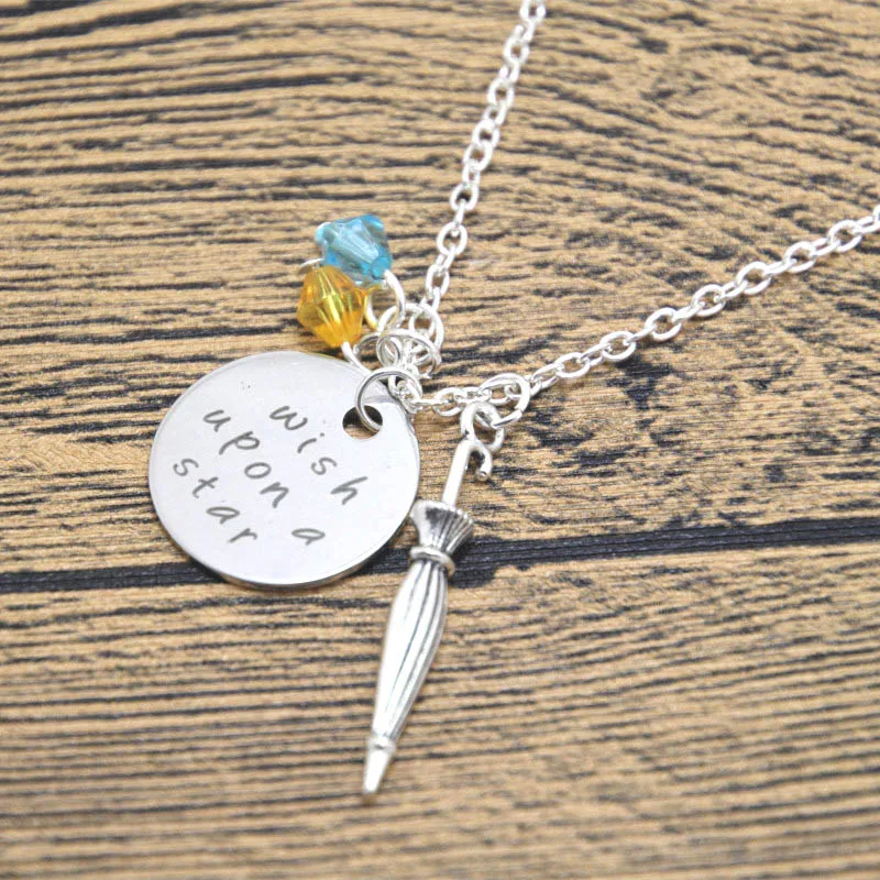 12 قطعة/الوحدة بينوكيو مستوحاة قلادة عناصر بلورات jiminy الكريكيت على نجمة للنساء أو بنات