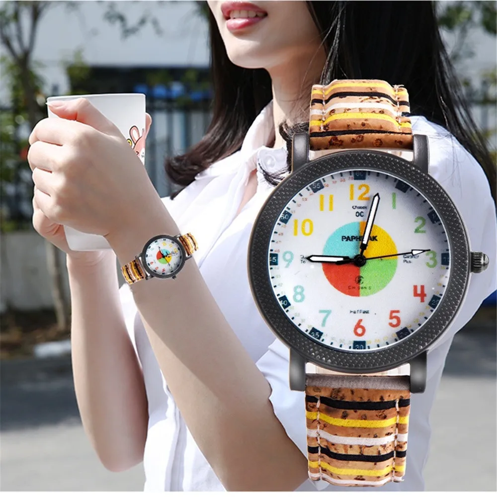 PAPHITAK Fashion Couple Retro Leather Band Analog Alloy Simple atmosphere belt Wrist Quartz couple watch For Your Lover PAPHITAK Fashion Couple Retro Leather Band Analog Alloy Simple atmosphere belt Wrist Quartz couple watch For Your Lover