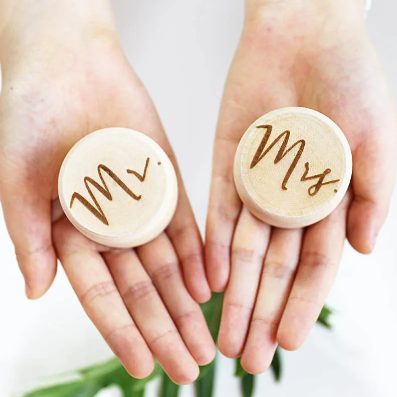 

2pcs Personalized Wood Wedding Ring Box Ring Pillow Custom Decor Mariage Decorations Wedding Decoration Event Party Supplies