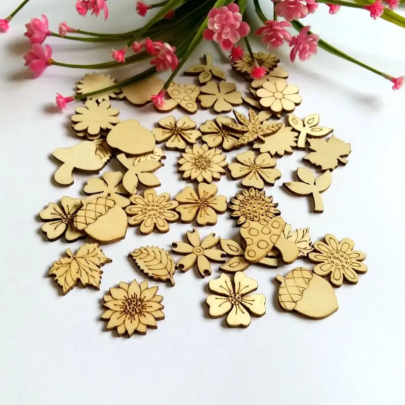 

50Pcs Wood flowers mixed wood buttons craft decorations DIY handmade collage decoration preschool children gifts
