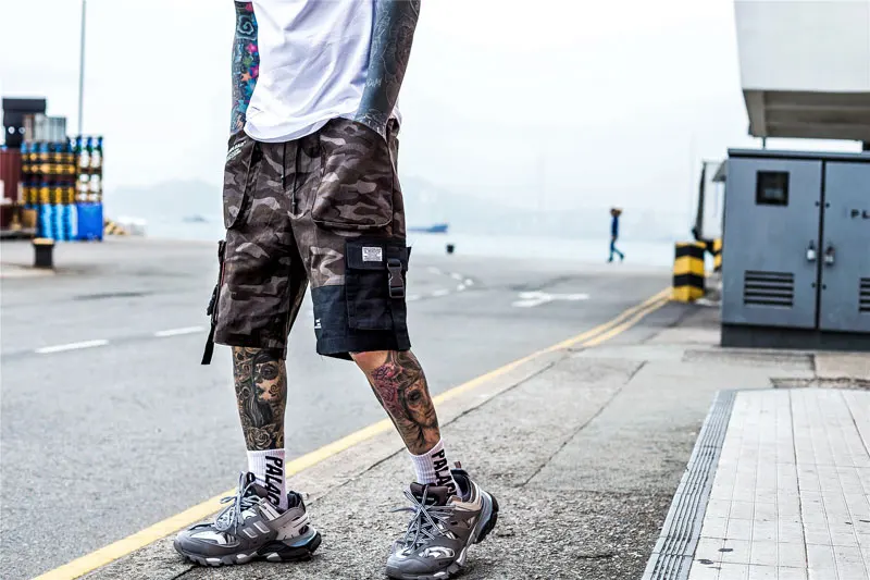 Zipper Pocket Cargo Baggy Shorts 3