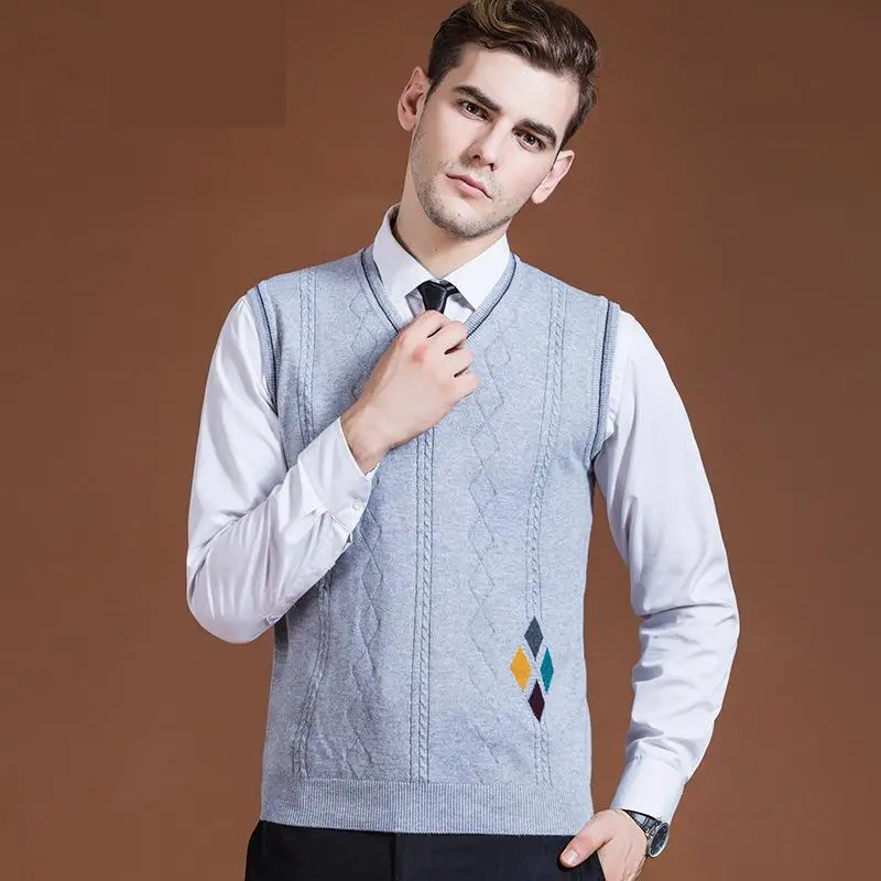 Жилет Мужской трикотажный с V образным вырезом без рукавов Размеры M LXL XXL 3XL|v-neck