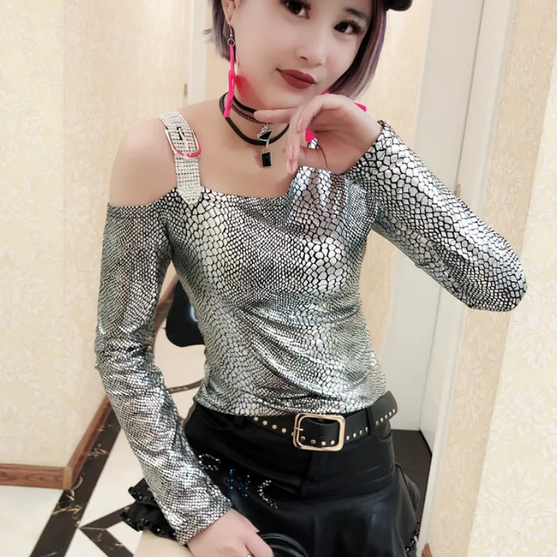 

2019 Spring Long Sleeve Off Shoulder Fake Leather T-shirts Women Gemstones Strap T-shirts Lady Sexy Gold Silver T-shirts Tops