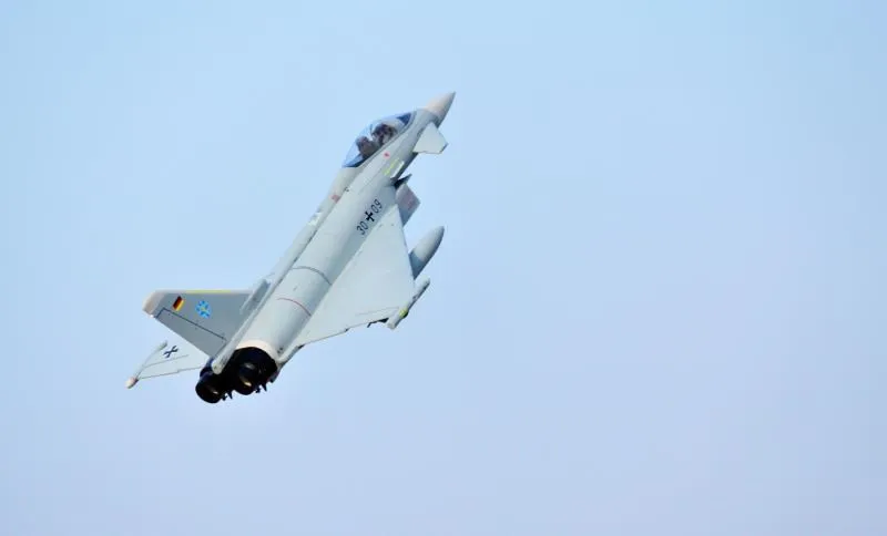 FWEF2000 003