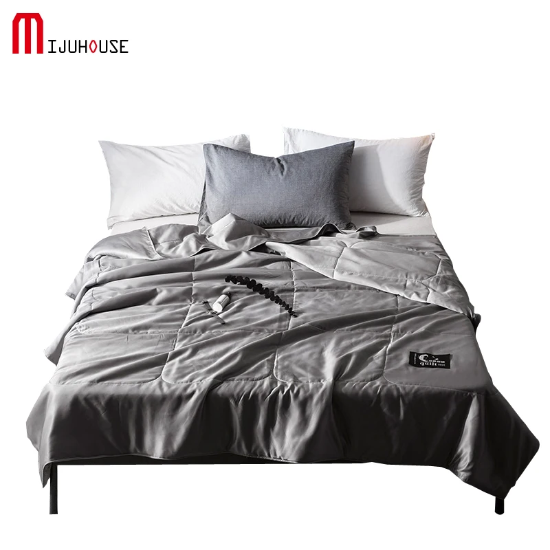 

Washable Silk Imitation Quilt Summer Cool Air Conditioning Was Solid Color 1.5/1.8/2.0 Meters Summer Blanket comforter 2018 New
