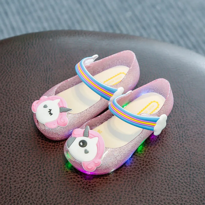Melissa/Новинка; модная прозрачная детская обувь с рисунком единорога; мигающий светодиодный свет; обувь для девочек с открытым носком; обувь сандалии тапочки
